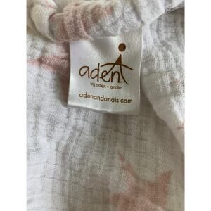 aden & anais Crib mattress cover